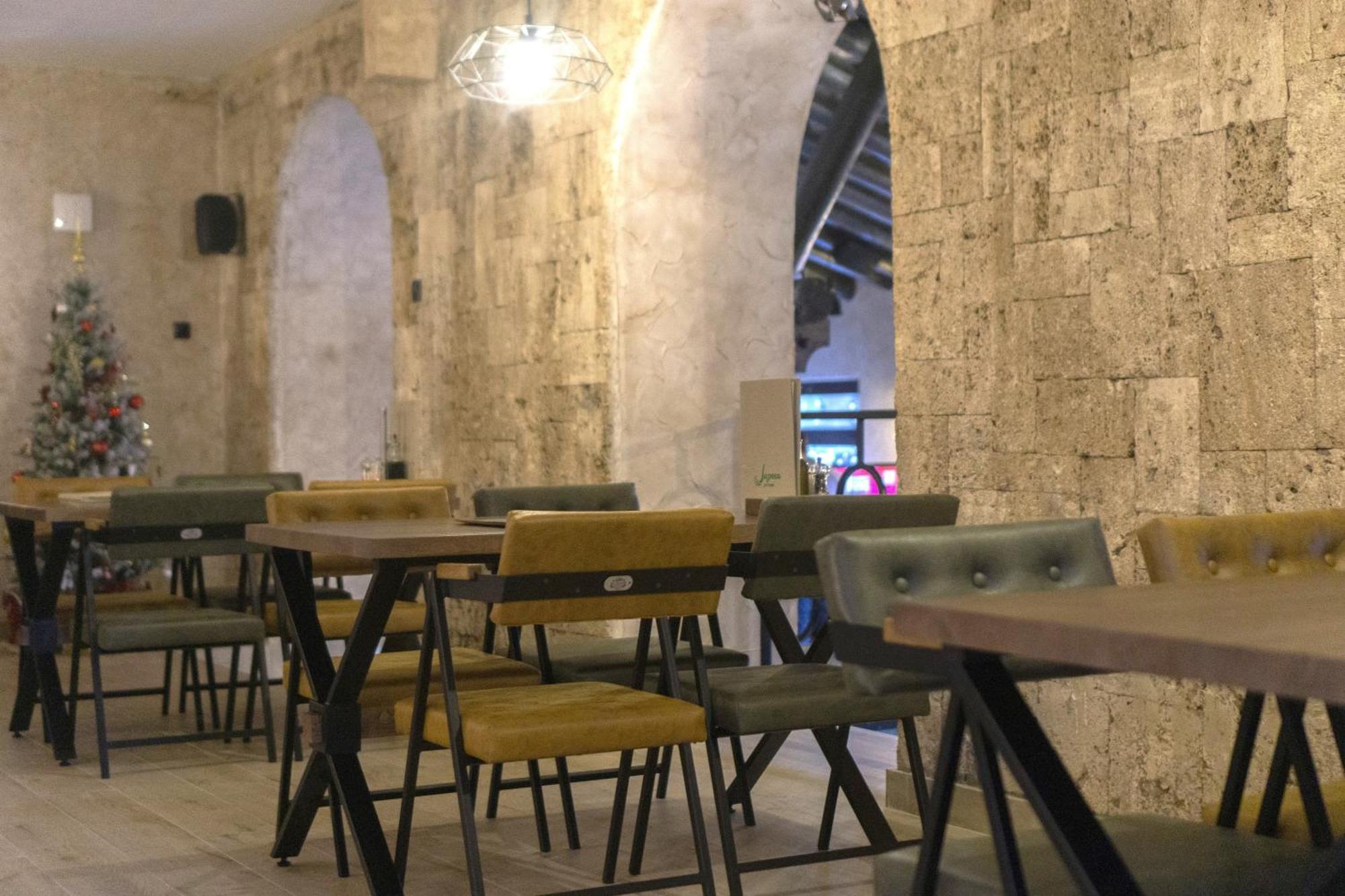 Jazina Hotel تريبينيي المظهر الخارجي الصورة